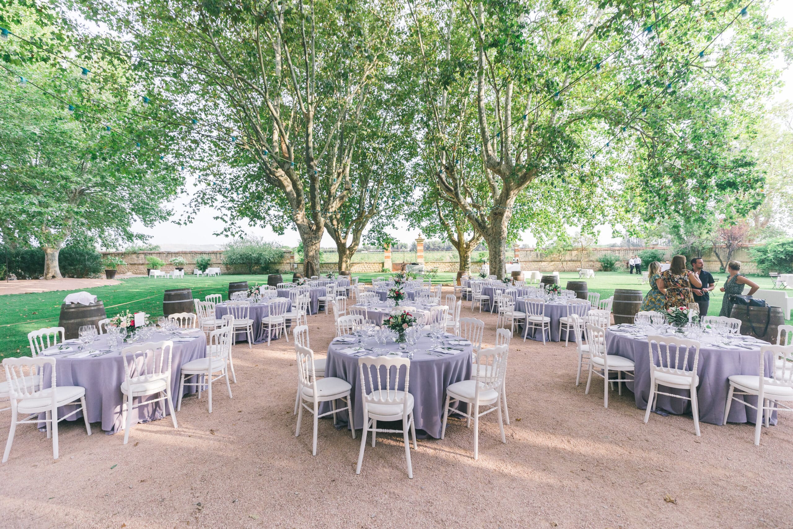 chateau_reception_provence_evenements_mariage_aix_marseille_evenementiel_diner_exterieur